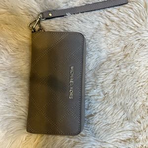 Michael Kors wallet